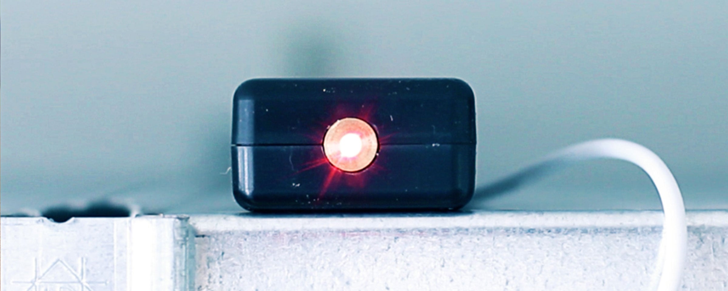 PeeNode, ein mit JeeNode betriebender Toilettenlaser