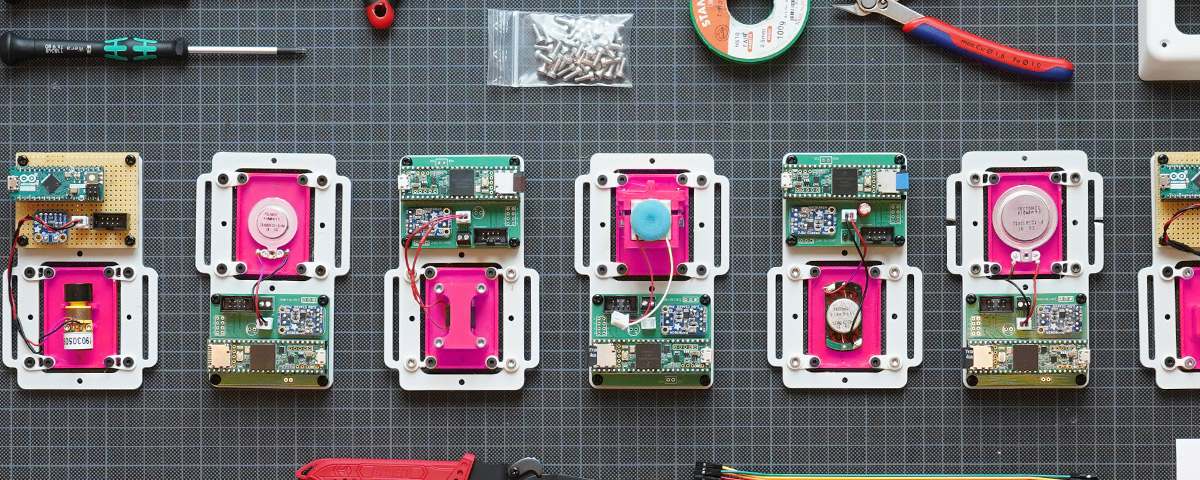 Aufbau zum Testen und Bewerten haptischer Prototypen.